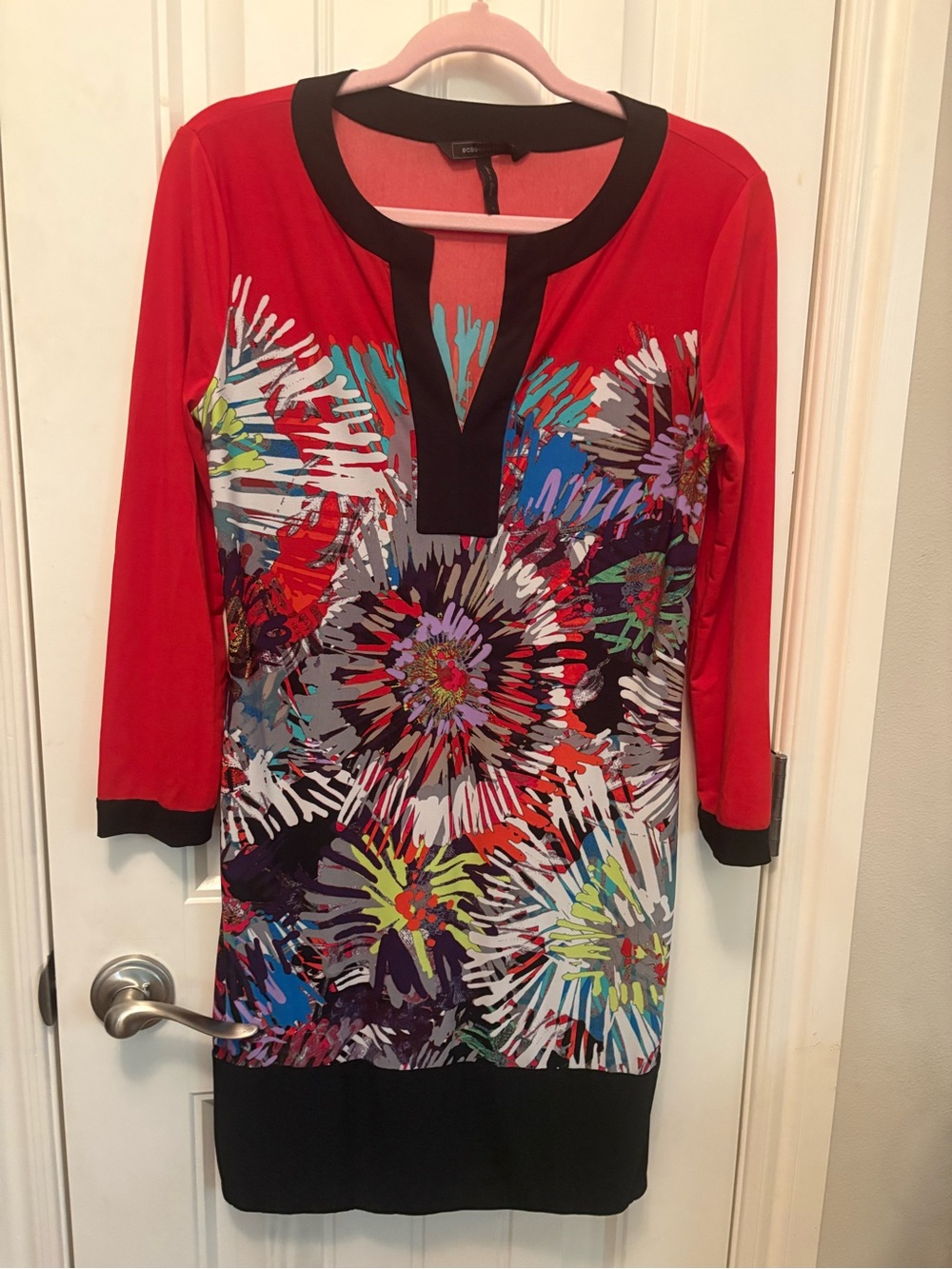 BCBGMaxAzria Red Multicolor Asymmetrical Floral-Print Tunic